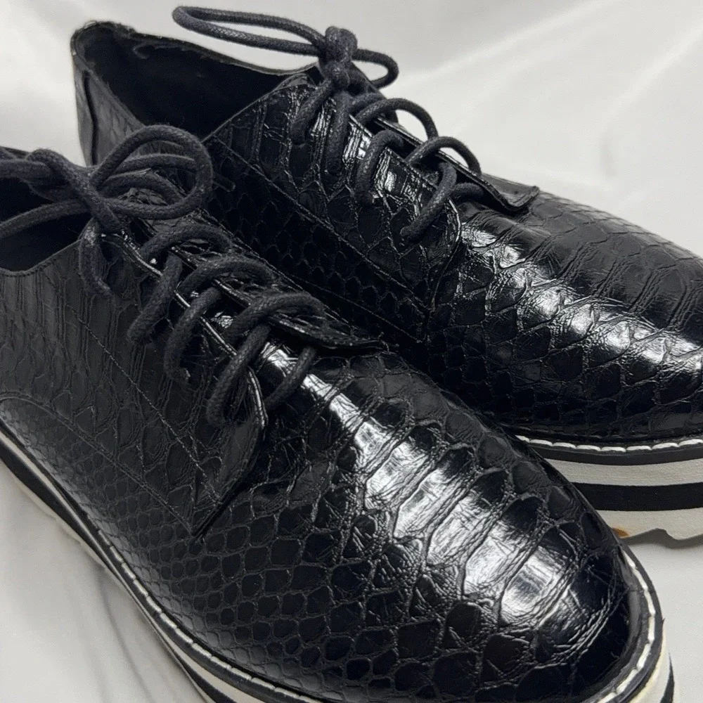 Madden Girl Marshall Platform Oxfords 9 Black Snakeskin Goth Lug Sole Grunge